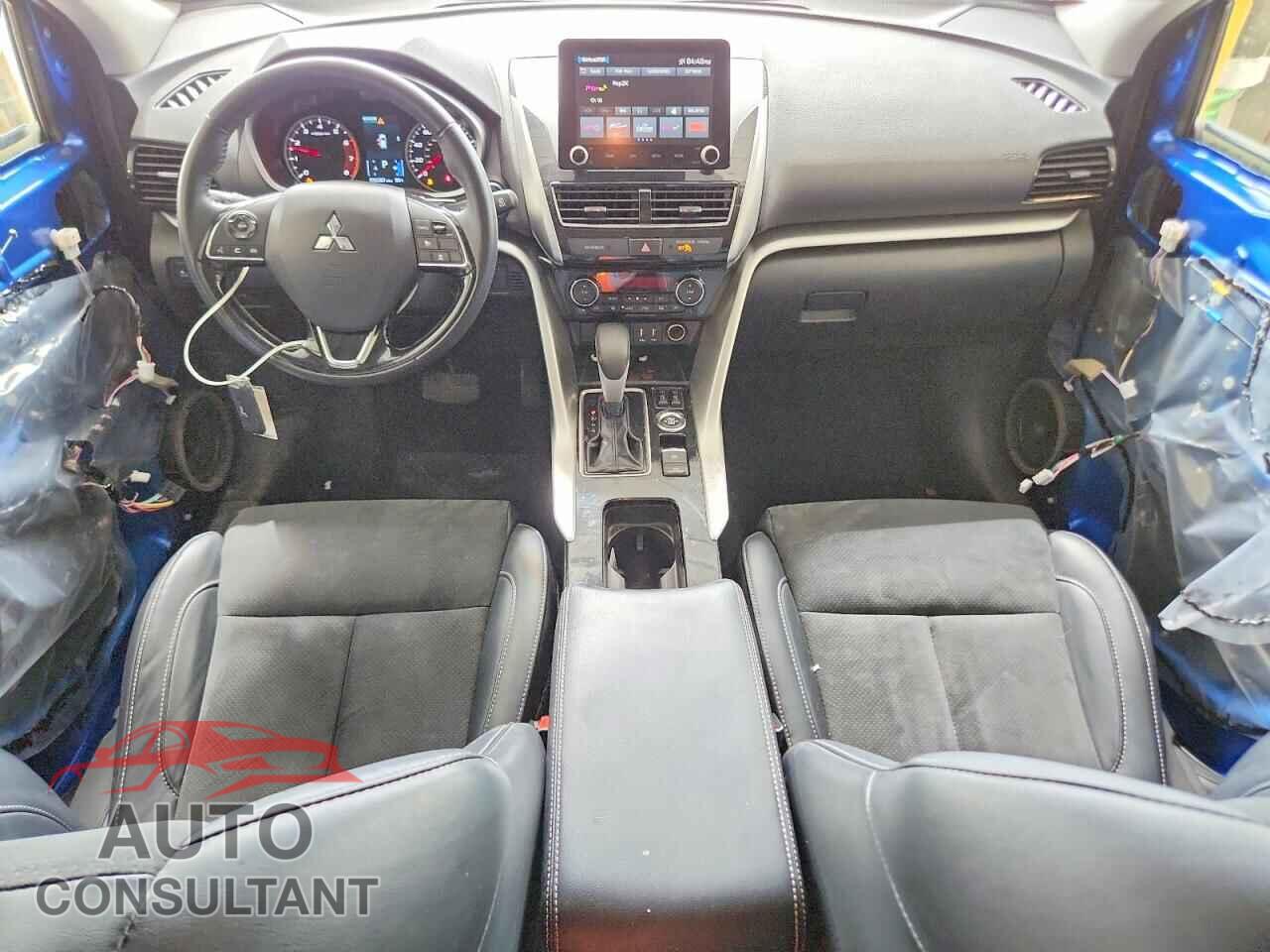 MITSUBISHI ECLIPSE 2024 - JA4ATWAA4RZ043023