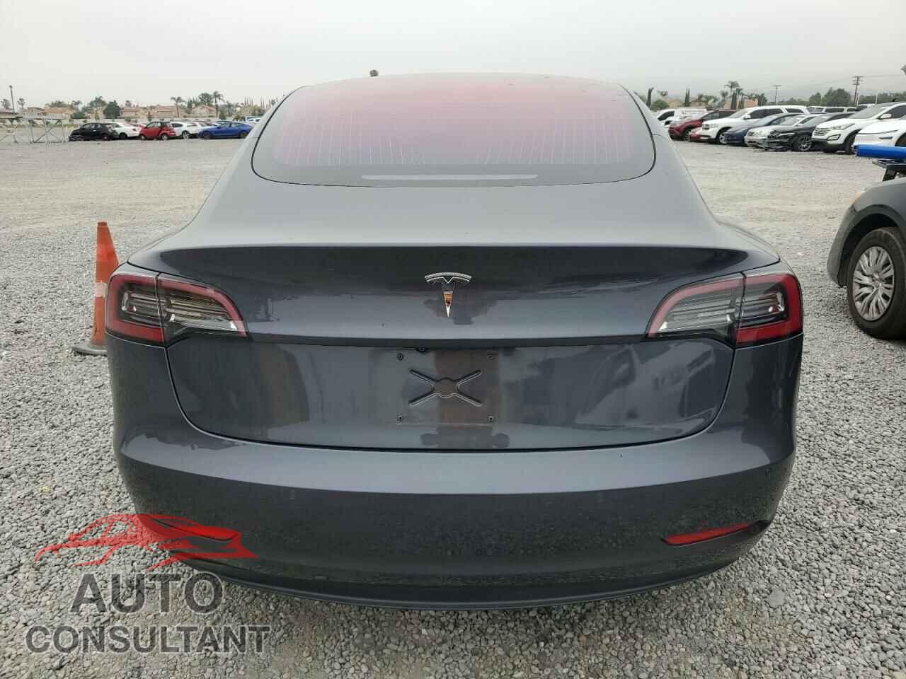 TESLA MODEL 3 2017 - 5YJ3E1EA2HF001251