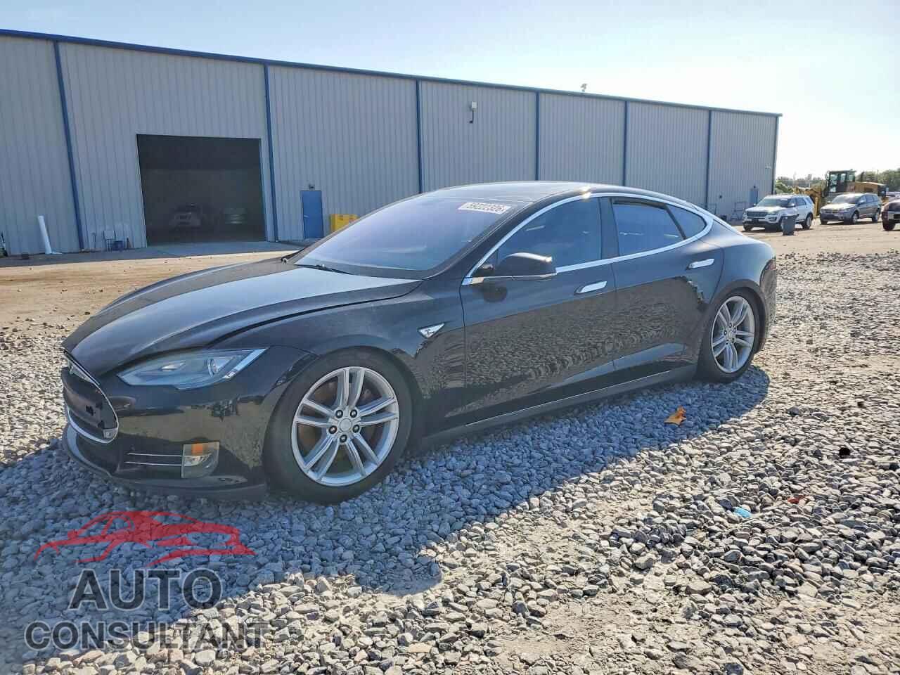 TESLA MODEL S 2013 - 5YJSA1CN7DFP12290