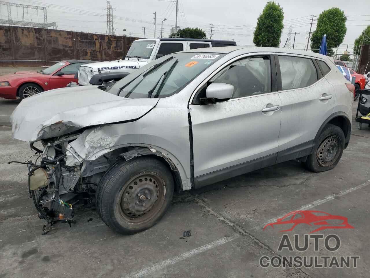 NISSAN ROGUE 2019 - JN1BJ1CP4KW520175
