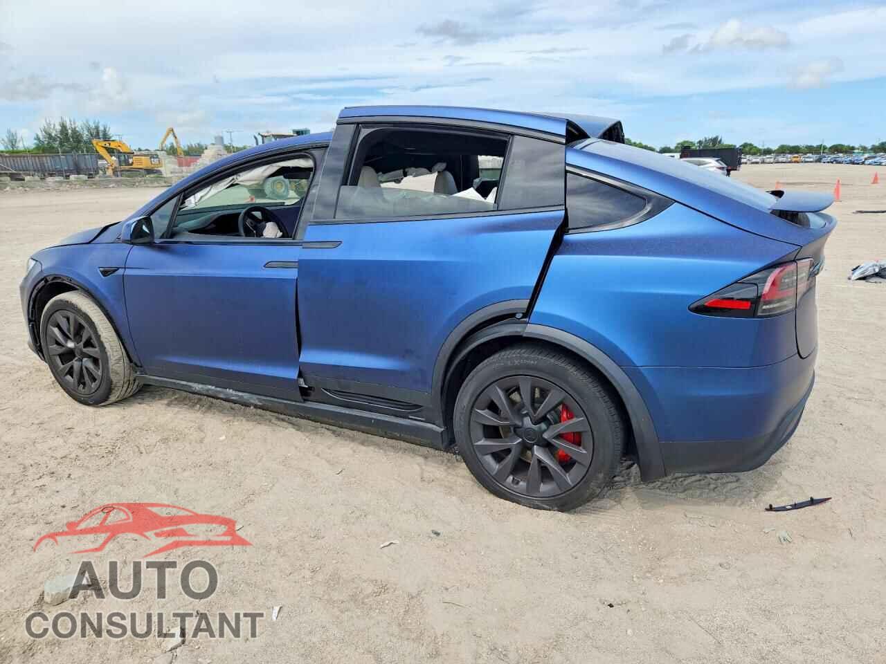 TESLA MODEL X 2024 - 7SAXCBE67RF458537