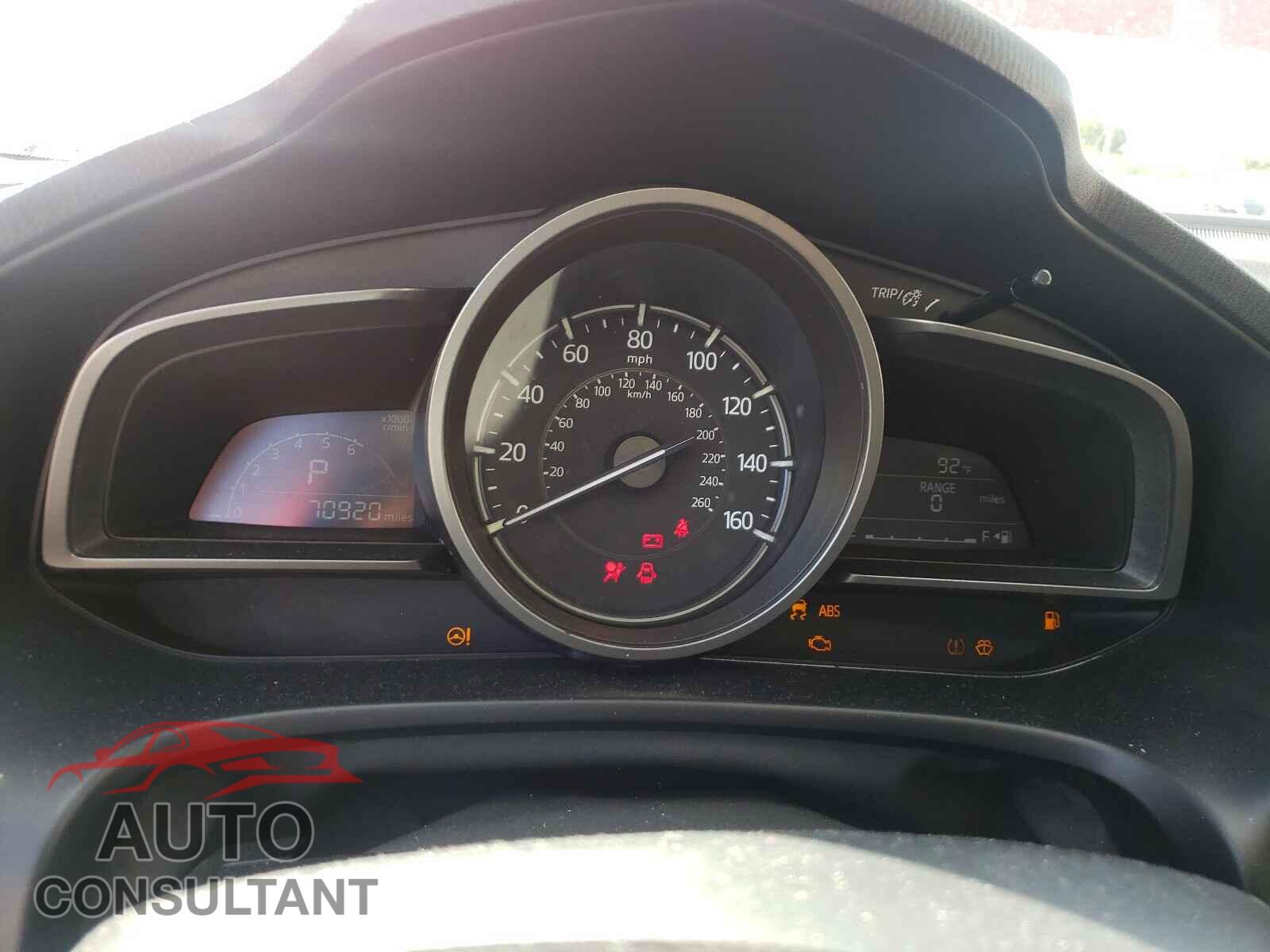 MAZDA 3 2017 - 3MZBN1U76HM110967