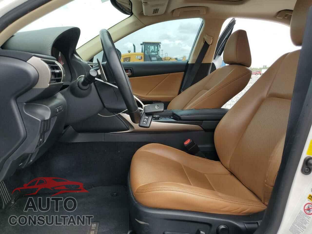 LEXUS IS 2014 - JTHBF1D28E5033197