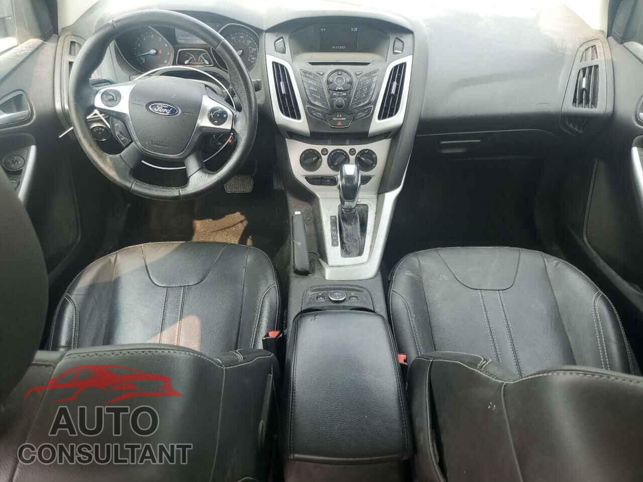 FORD FOCUS 2014 - 1FADP3F26EL299030