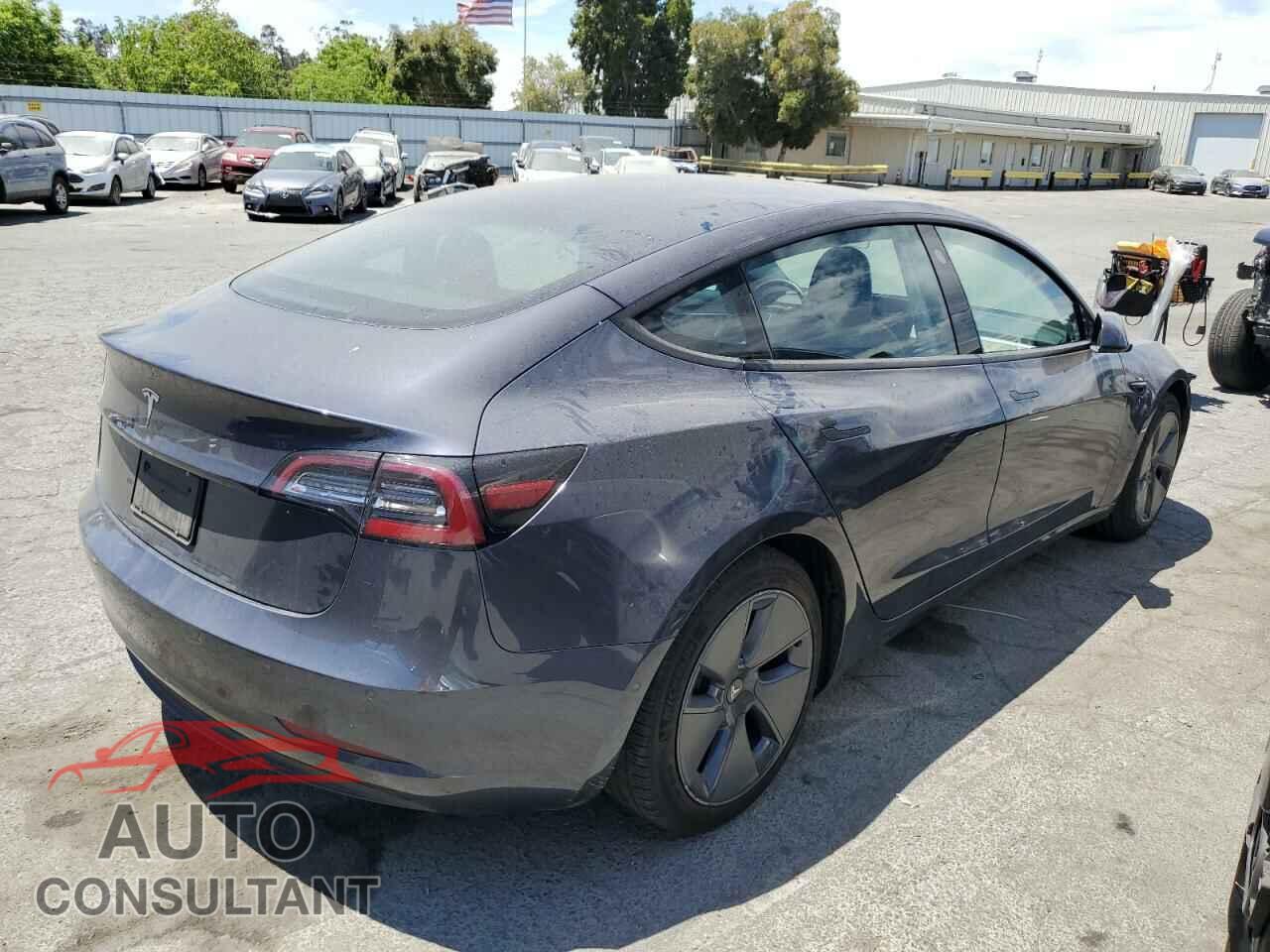 TESLA MODEL 3 2021 - 5YJ3E1EAXMF076516