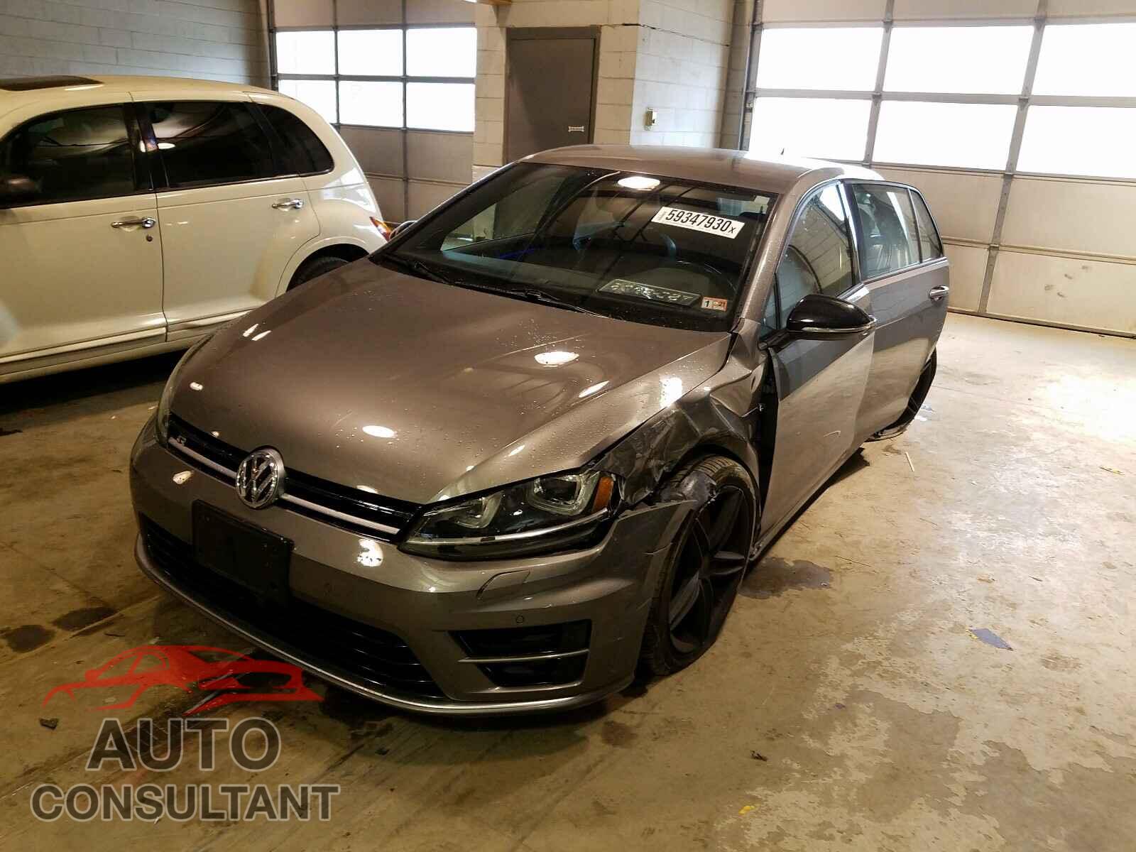 VOLKSWAGEN GOLF 2017 - WVWWF7AU2HW095253
