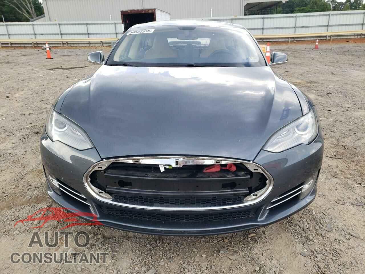 TESLA MODEL S 2013 - 5YJSA1CNXDFP12185