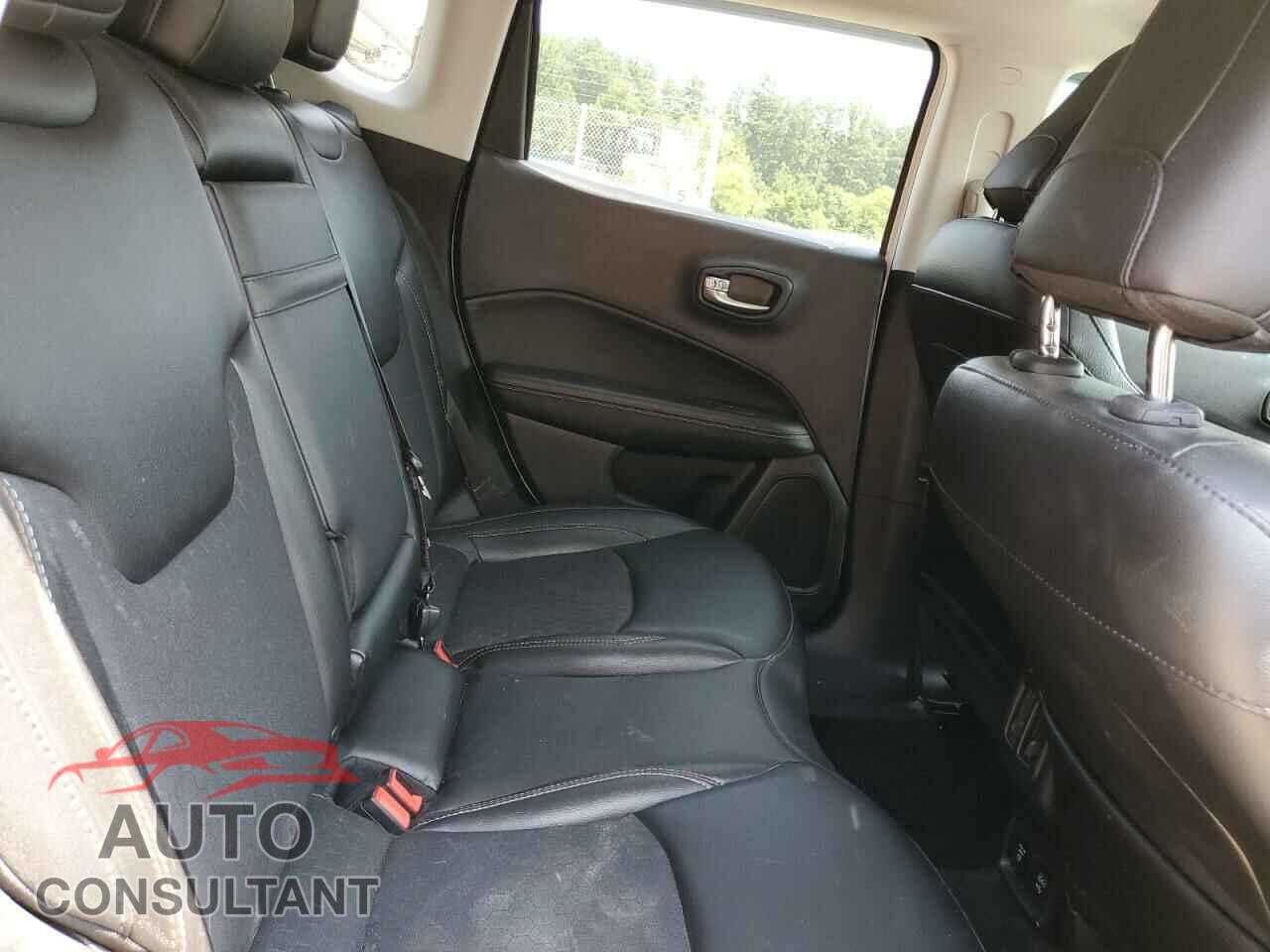 JEEP COMPASS 2019 - 3C4NJDBB1KT592779