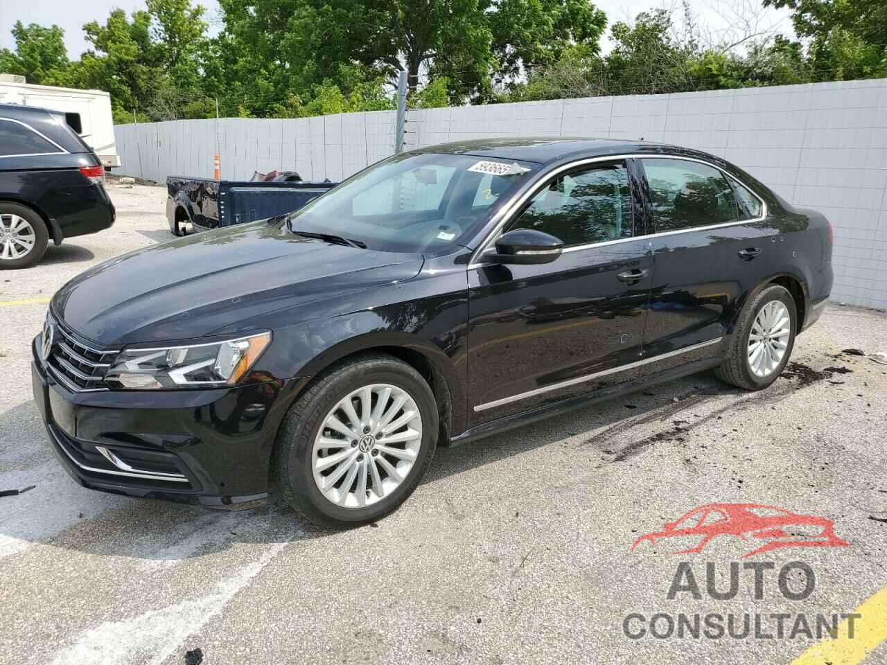 VOLKSWAGEN PASSAT 2017 - 1VWBT7A32HC026981