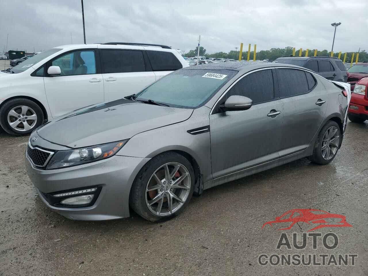 KIA OPTIMA 2013 - 5XXGR4A62DG102323