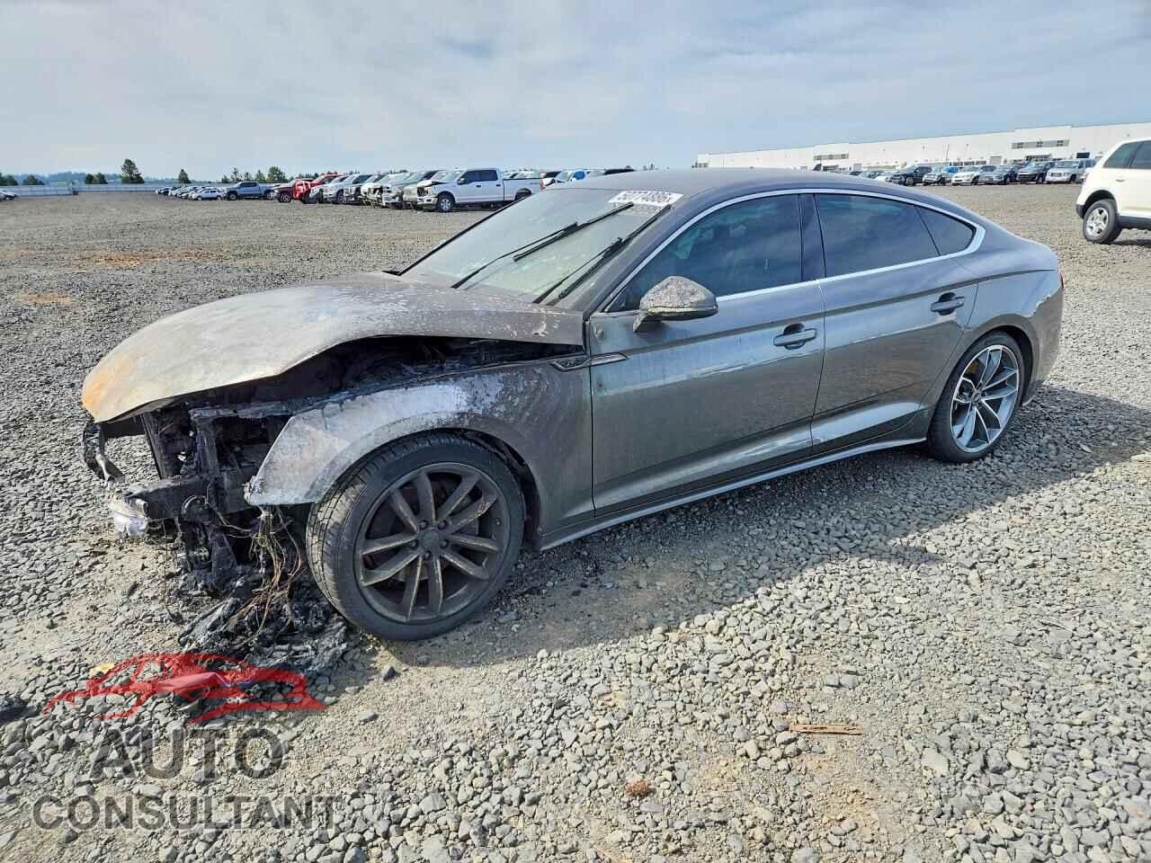 AUDI A5 2021 - WAUFACF56MA047865