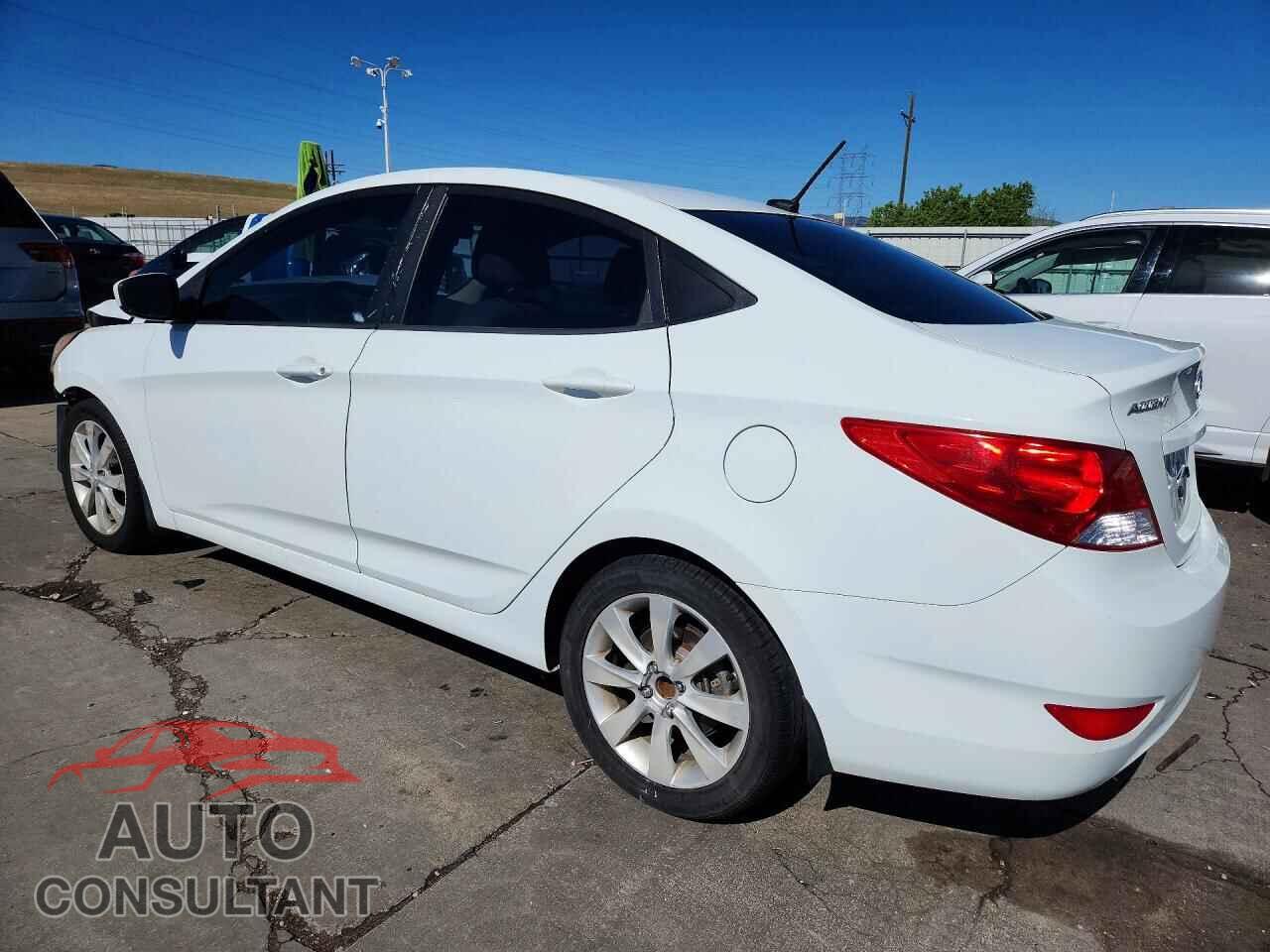 HYUNDAI ACCENT 2012 - KMHCU4AE2CU227492