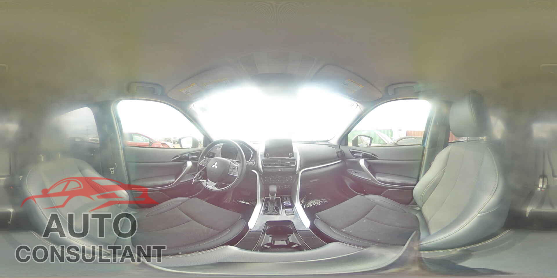 MITSUBISHI ECLIPSE 2024 - JA4ATWAA7RZ014700