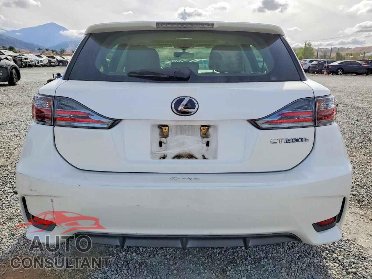 LEXUS CT 200 2014 - JTHKD5BH4E2195690