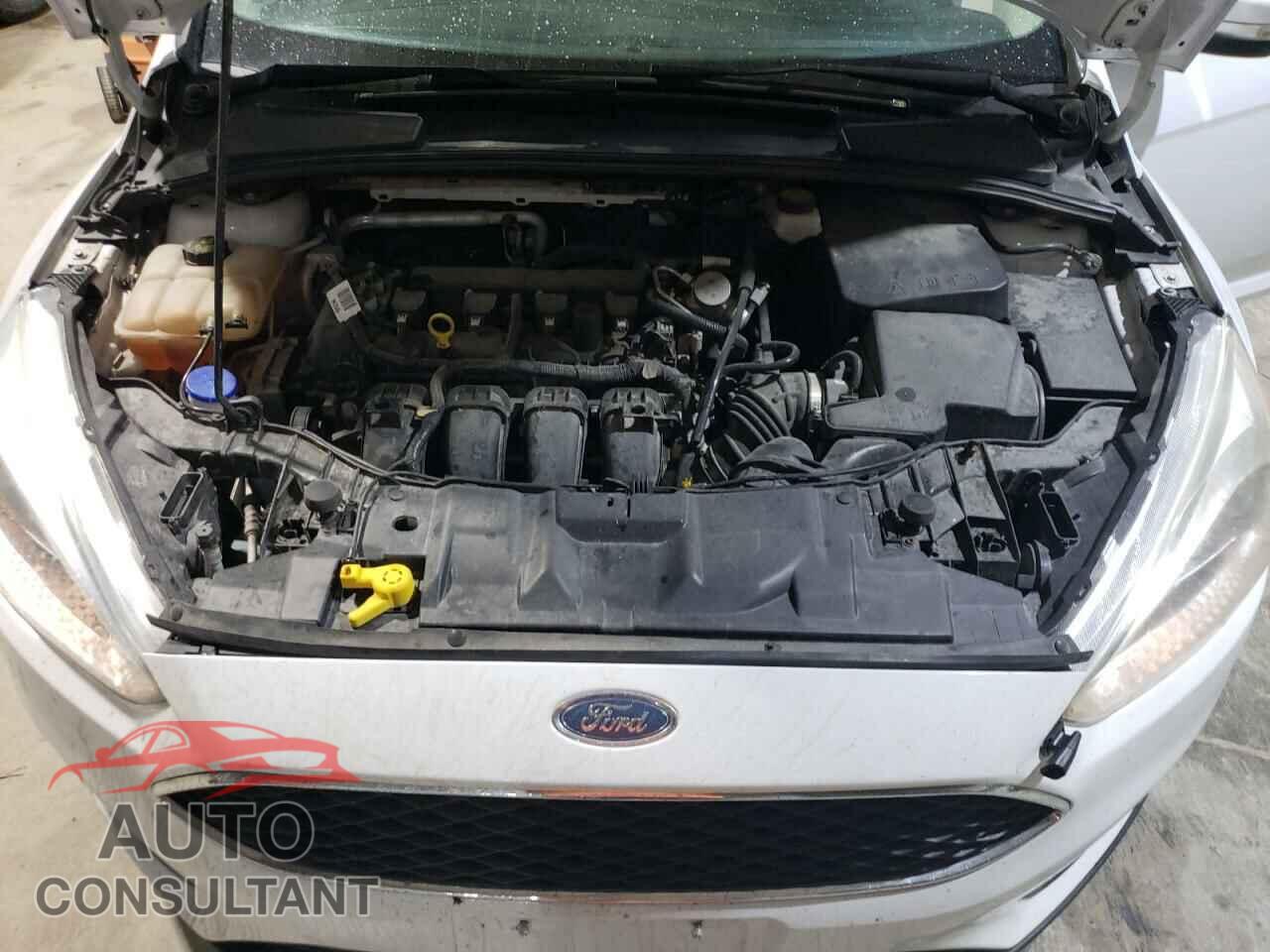 FORD FOCUS 2017 - 1FADP3F22HL267664