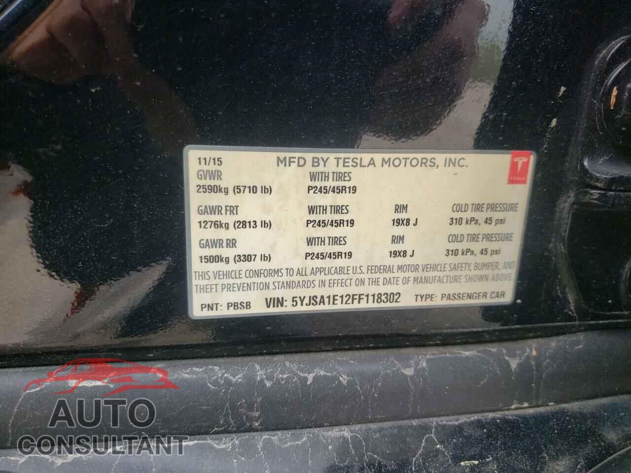 TESLA MODEL S 2015 - 5YJSA1E12FF118302
