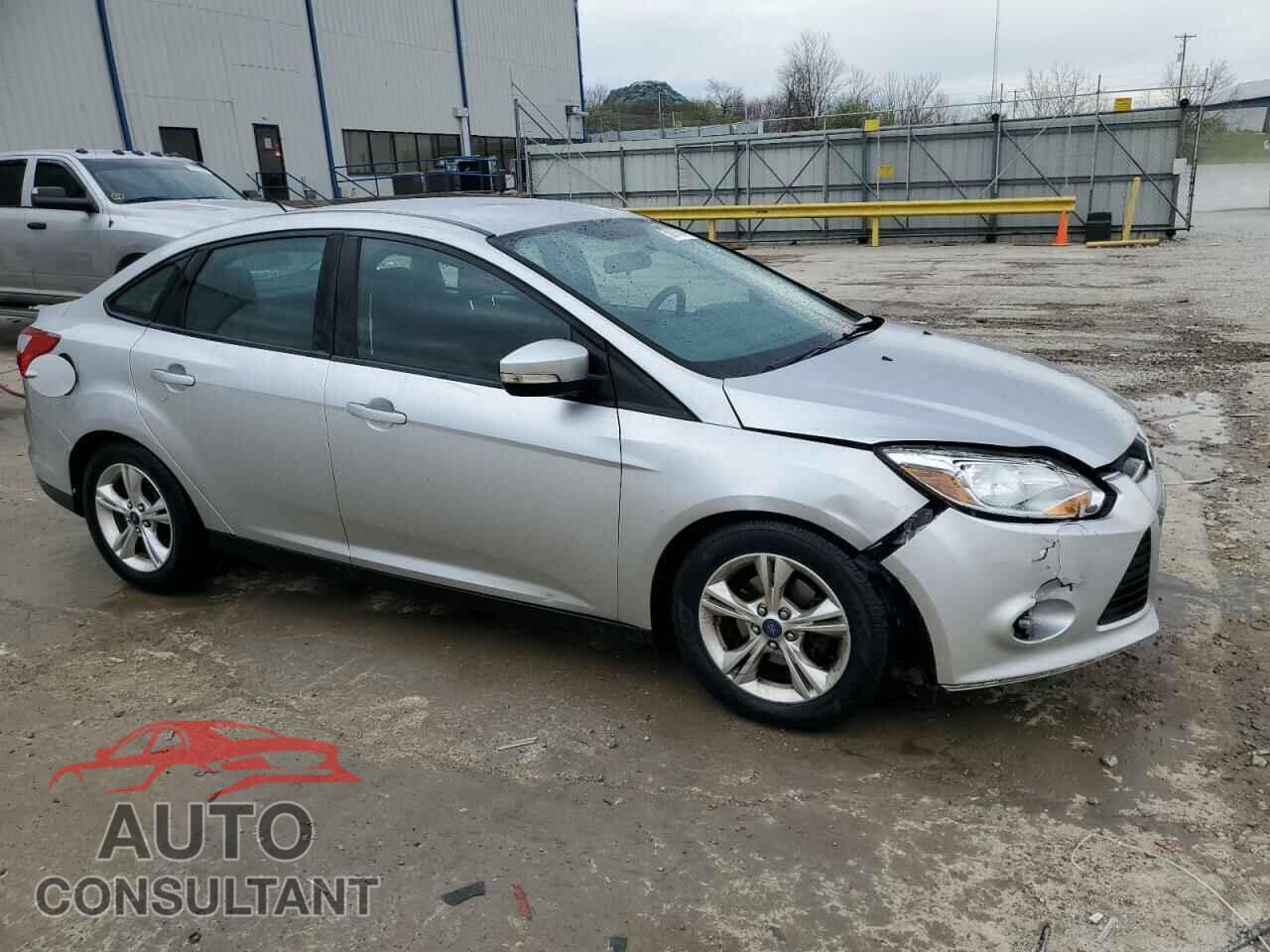 FORD FOCUS 2014 - 1FADP3F29EL217615