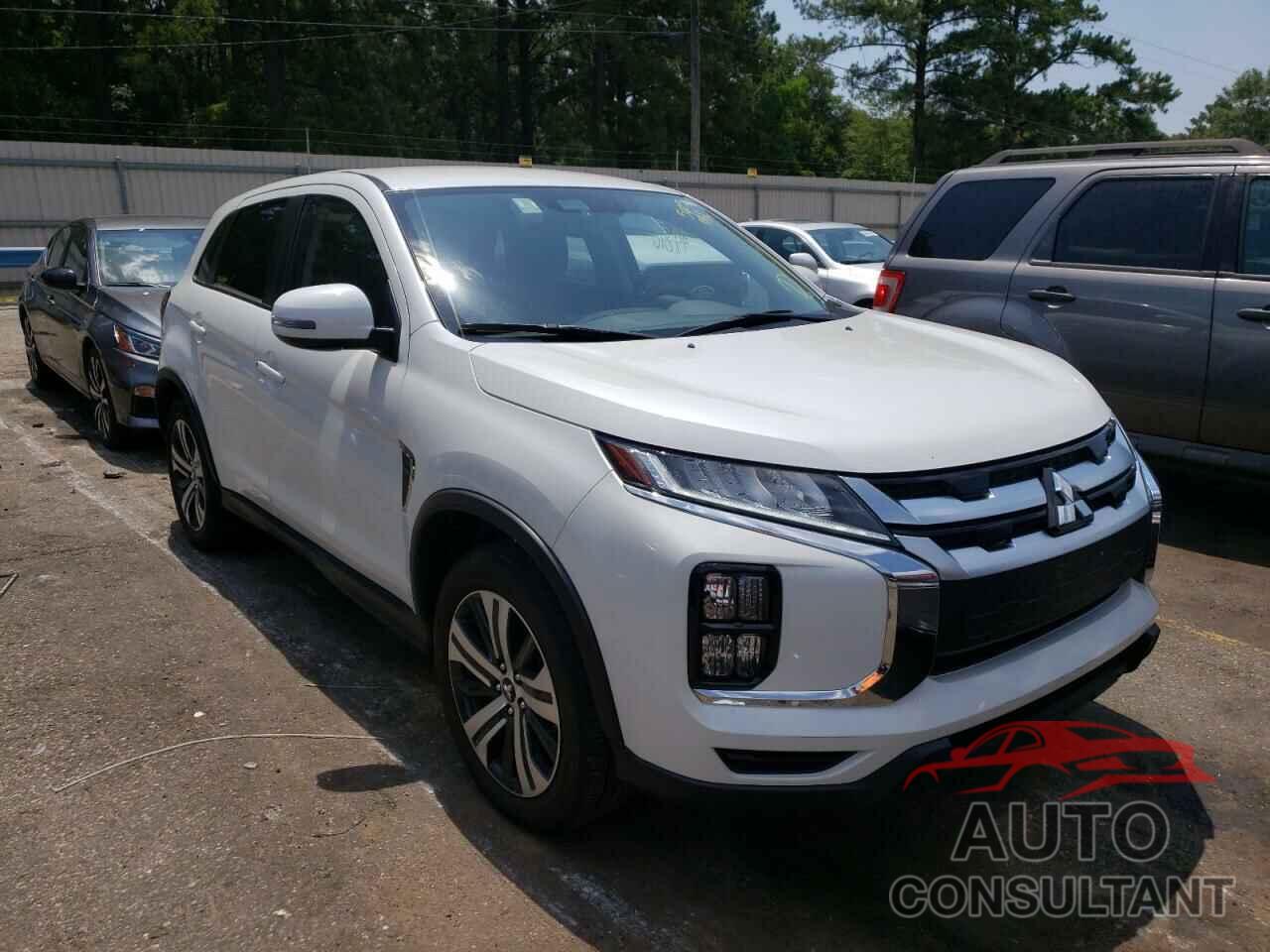 MITSUBISHI OUTLANDER 2021 - JA4ARUAUXMU024107
