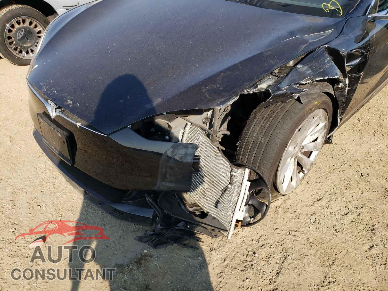 TESLA MODEL S 2017 - 5YJSA1E26HF198392