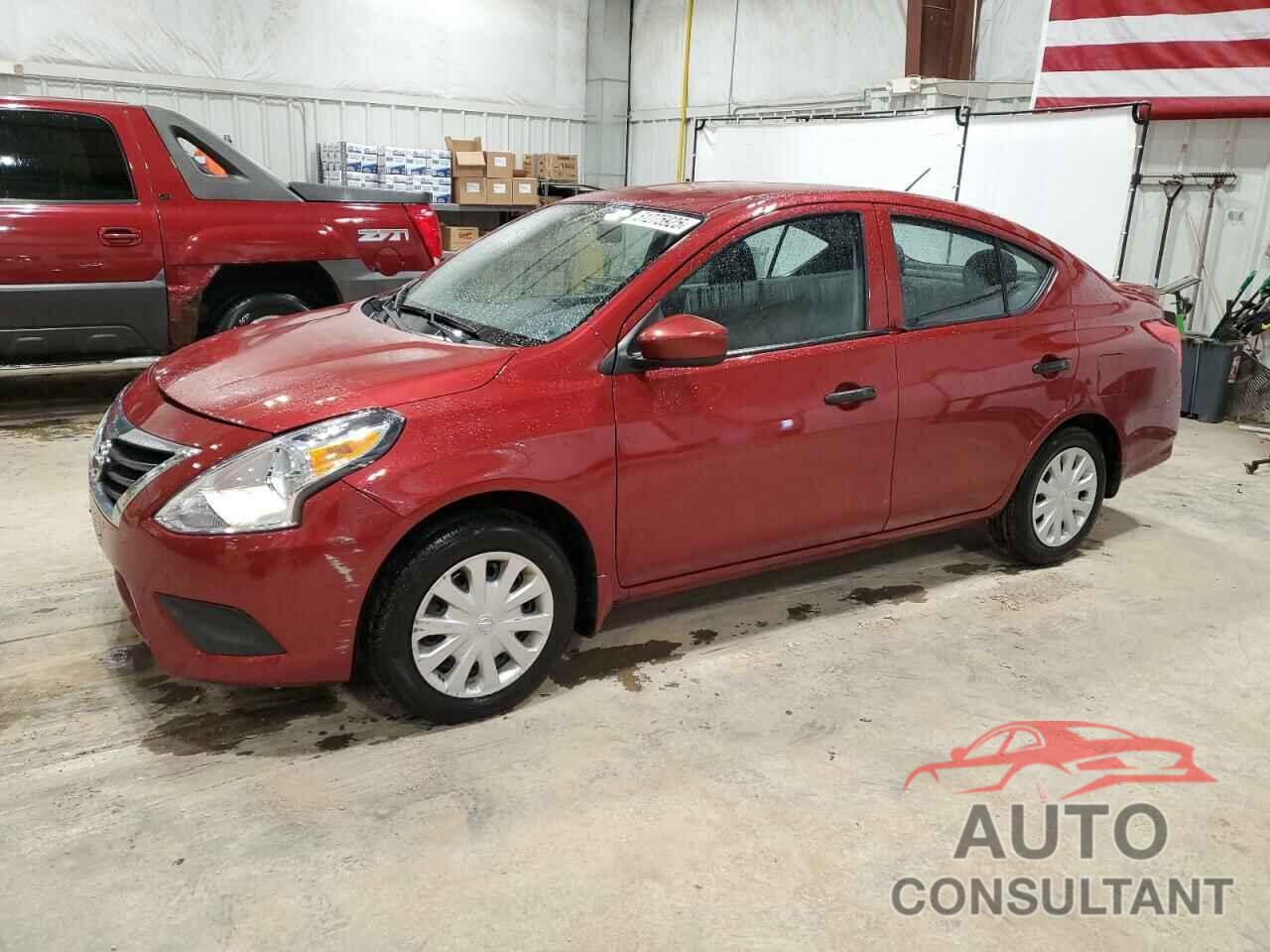 NISSAN VERSA 2018 - 3N1CN7AP8JL829067