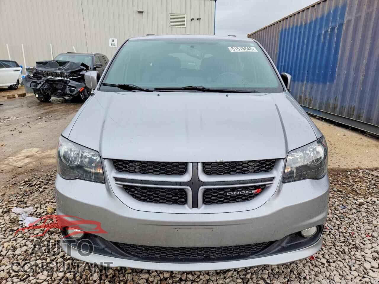 DODGE CARAVAN 2017 - 2C4RDGEG9HR557551