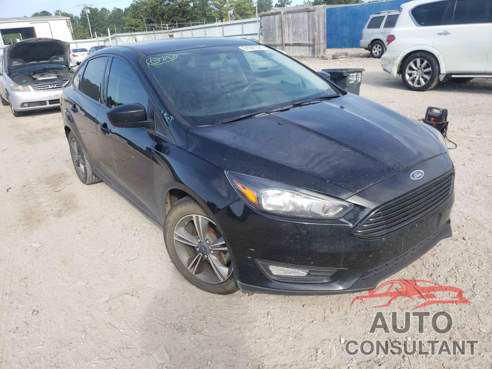 FORD FOCUS 2018 - 1FADP3F23JL245551