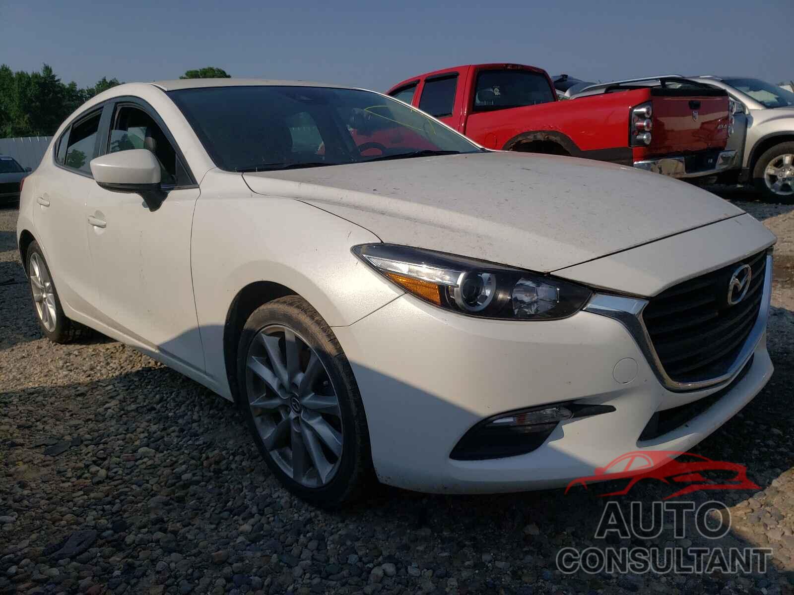 MAZDA 3 2017 - 3MZBN1L79HM149456