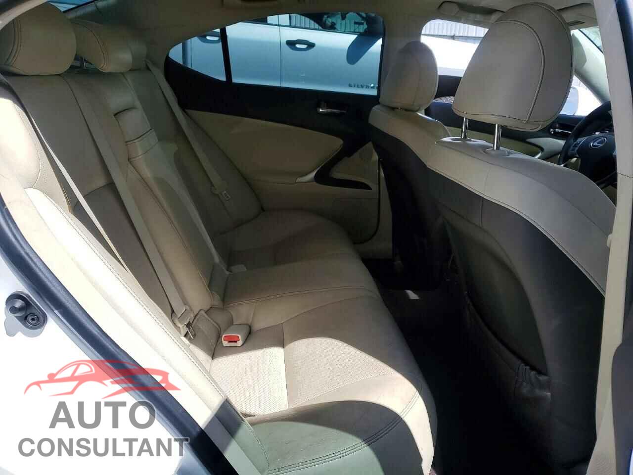 LEXUS IS 2011 - JTHBF5C2XB5139946