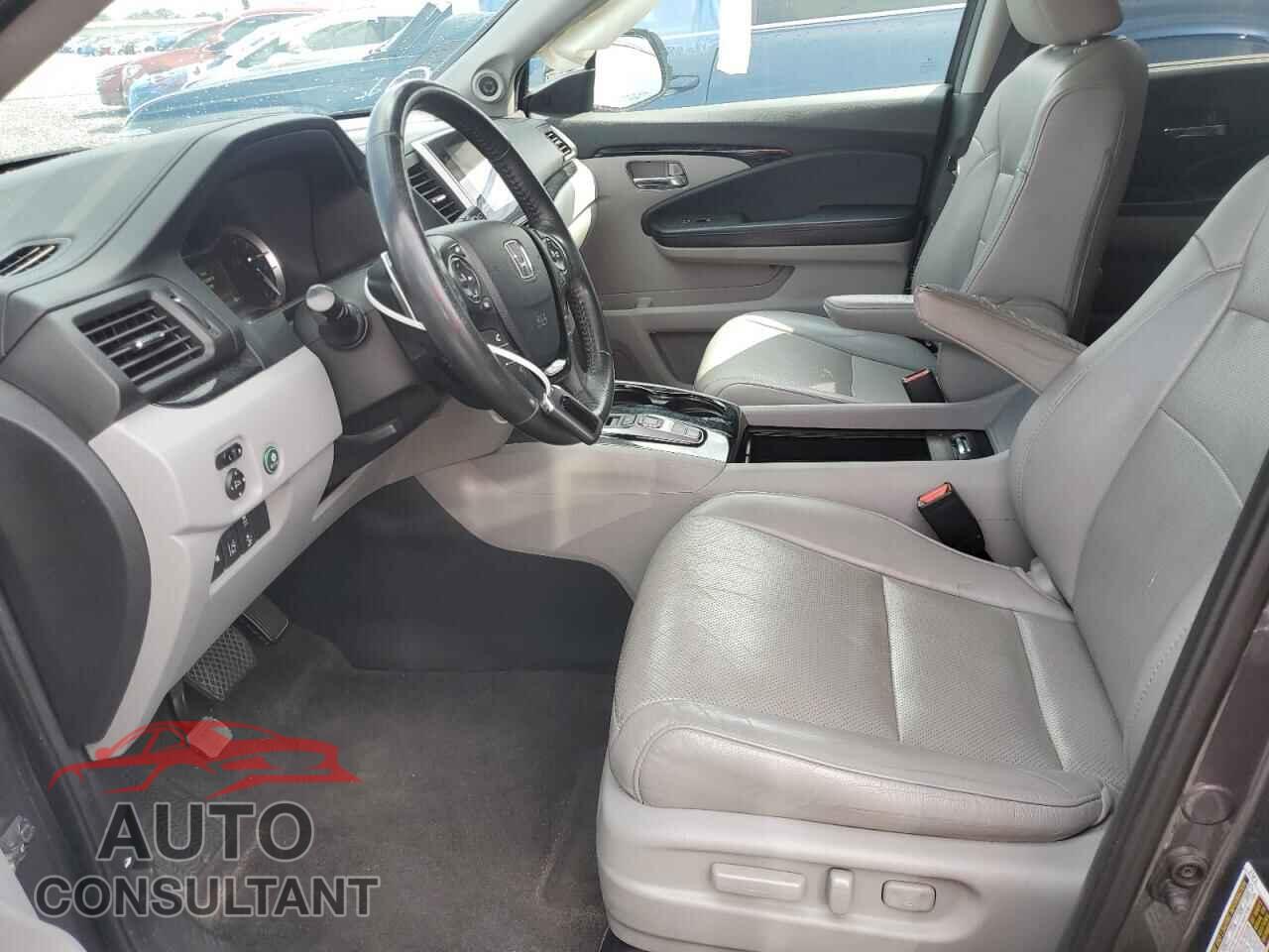 HONDA PILOT 2016 - 5FNYF6H07GB042265
