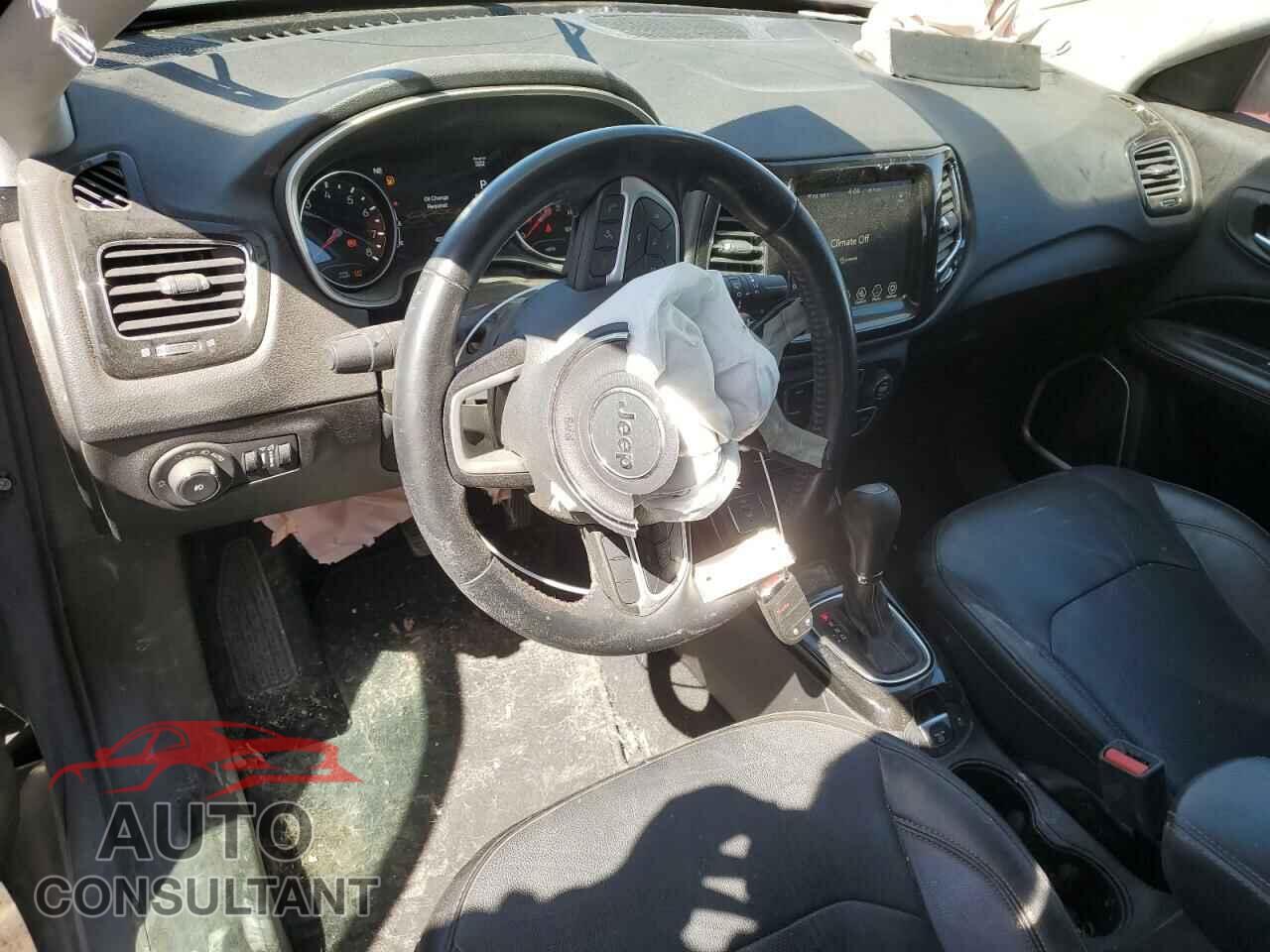 JEEP COMPASS 2020 - 3C4NJCCB4LT114611