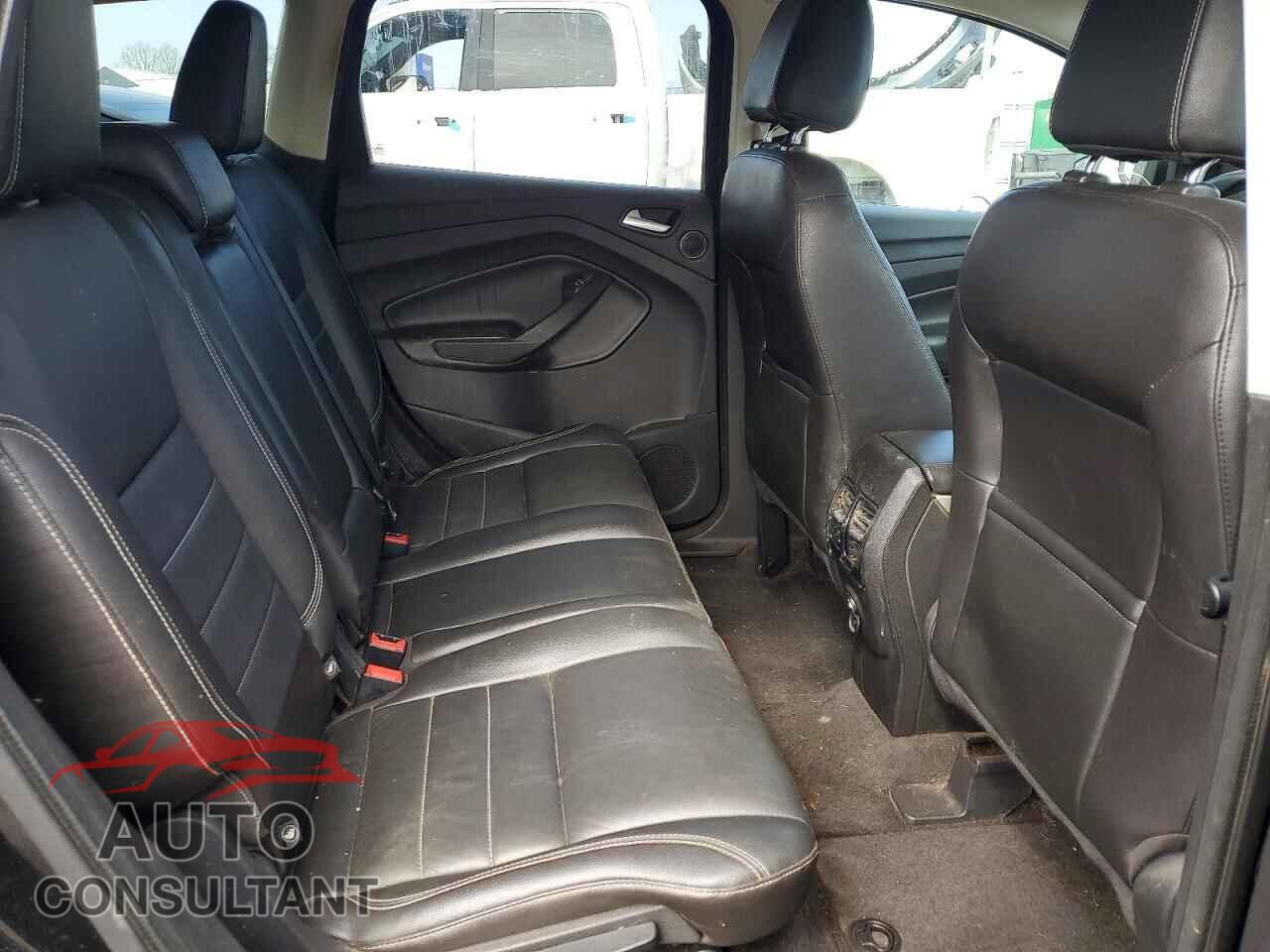 FORD ESCAPE 2013 - 1FMCU9H96DUC04174