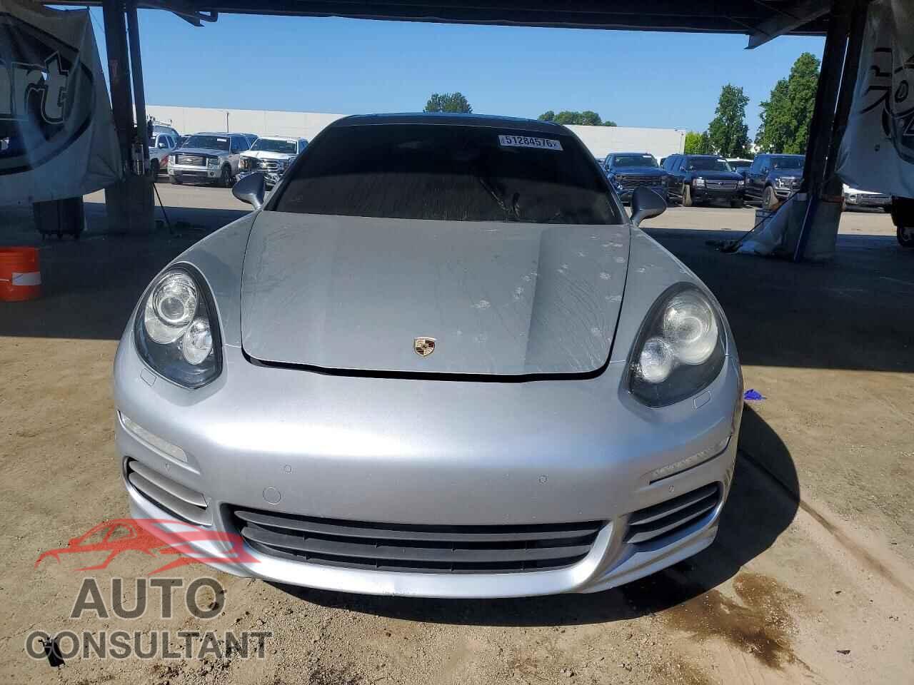 PORSCHE PANAMERA 2016 - WP0AA2A71GL002129