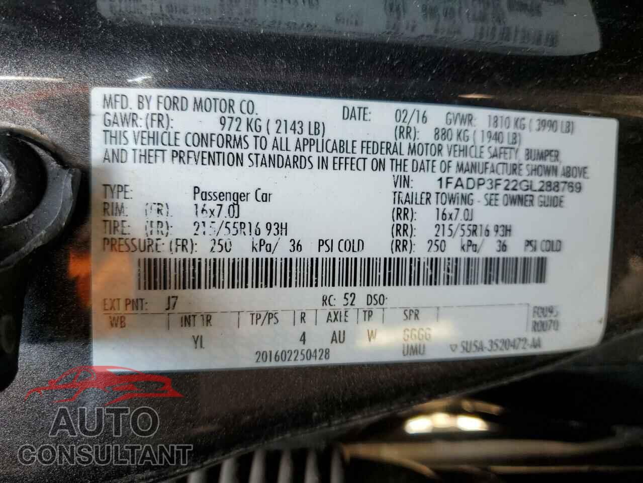 FORD FOCUS 2016 - 1FADP3F22GL288769