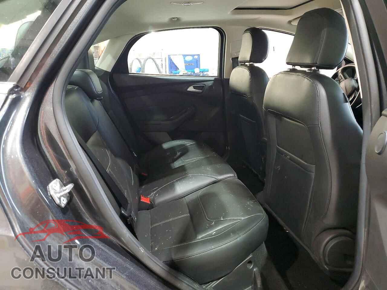 FORD FOCUS 2017 - 1FADP3J21HL346797