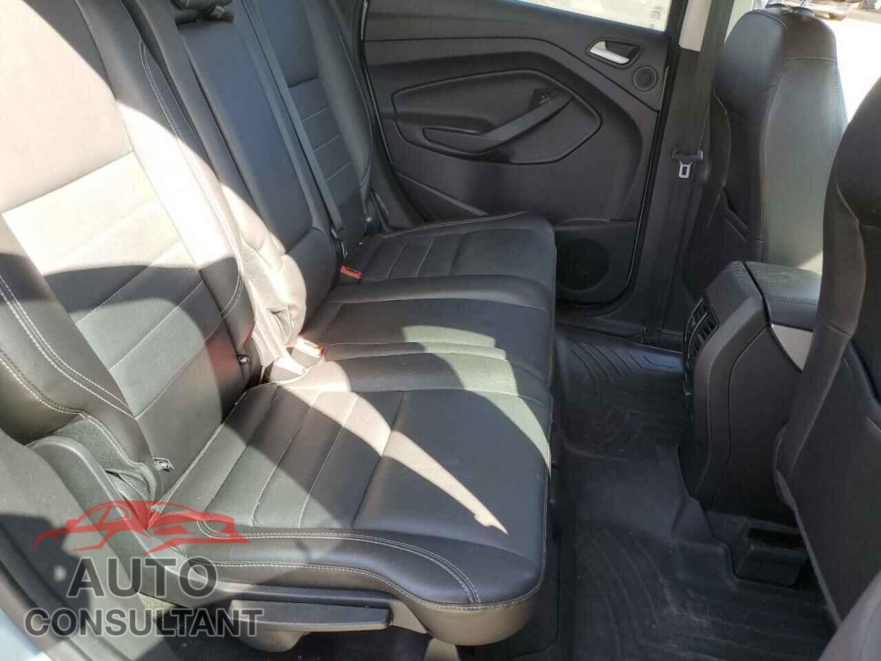 FORD CMAX 2013 - 1FADP5CU7DL542103