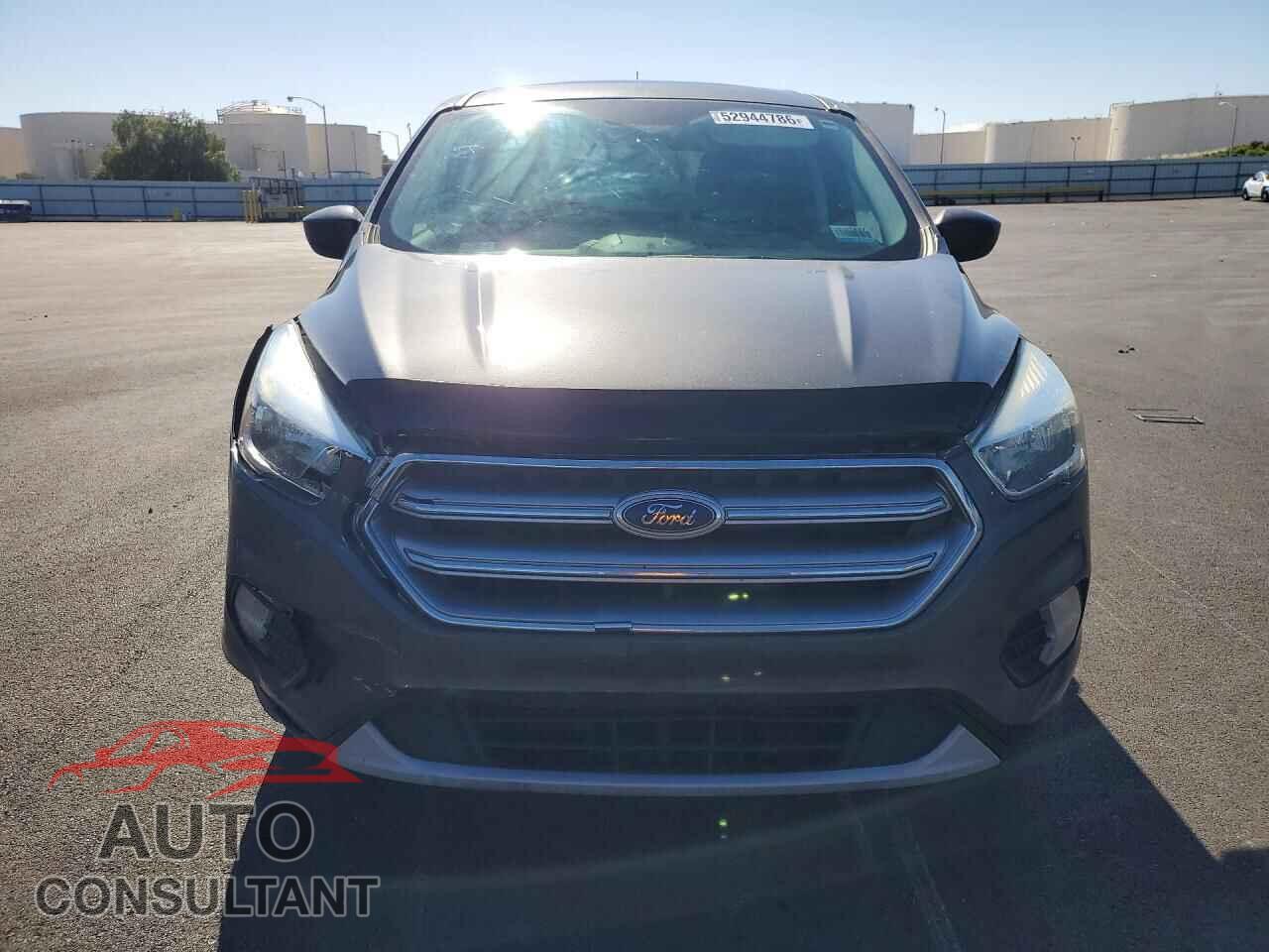 FORD ESCAPE 2017 - 1FMCU9G94HUB08387