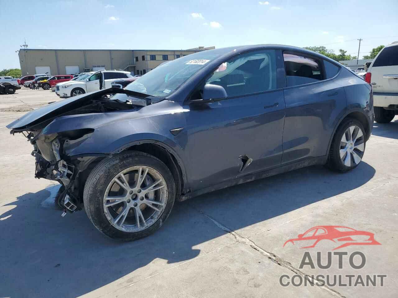 TESLA MODEL Y 2023 - 7SAYGAEE6PF607348