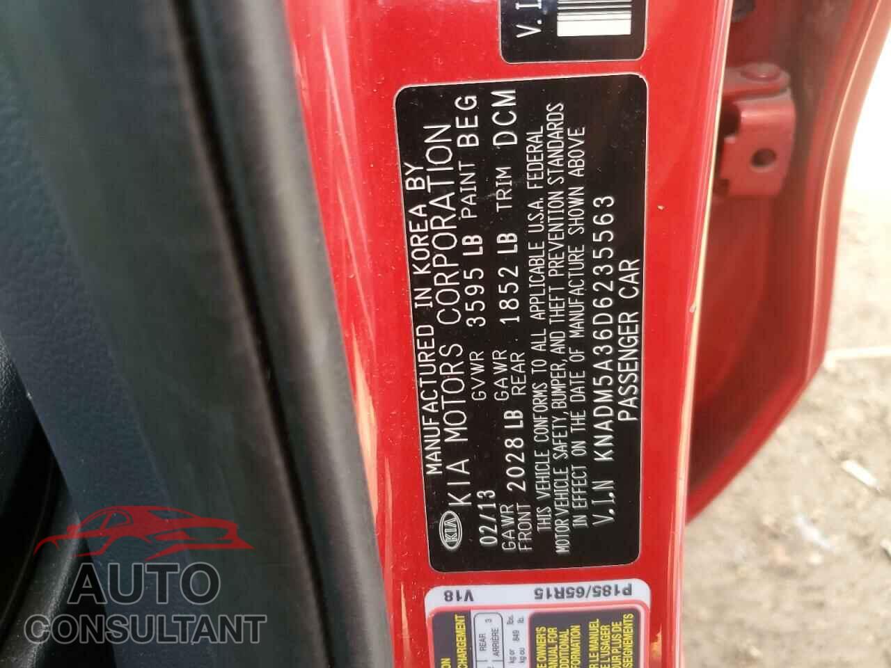 KIA RIO 2013 - KNADM5A36D6235563