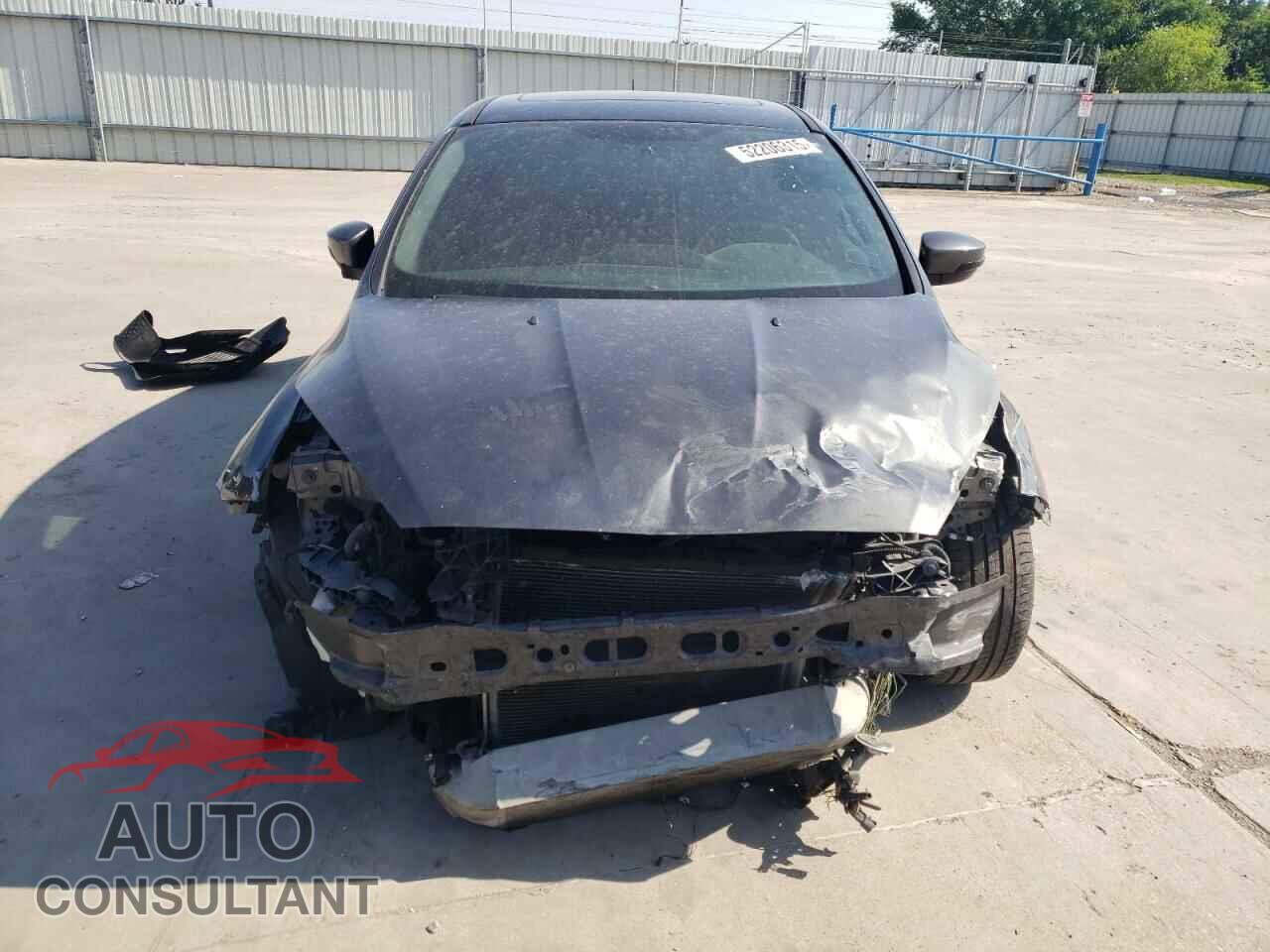 FORD FOCUS 2017 - 1FADP3L91HL233961