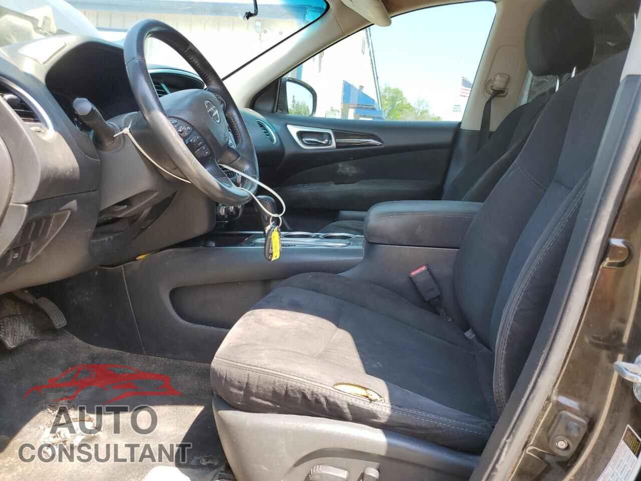 NISSAN PATHFINDER 2015 - 5N1AR2MN2FC689926