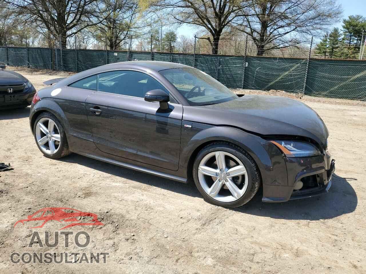 AUDI TT 2015 - TRUBFAFK4F1000565
