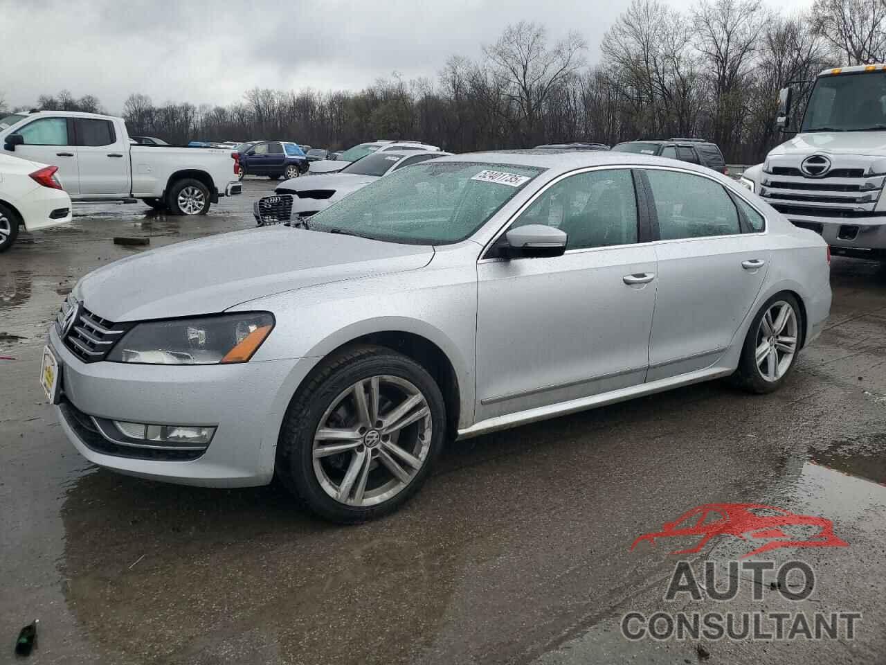 VOLKSWAGEN PASSAT 2013 - 1VWCM7A30DC076631