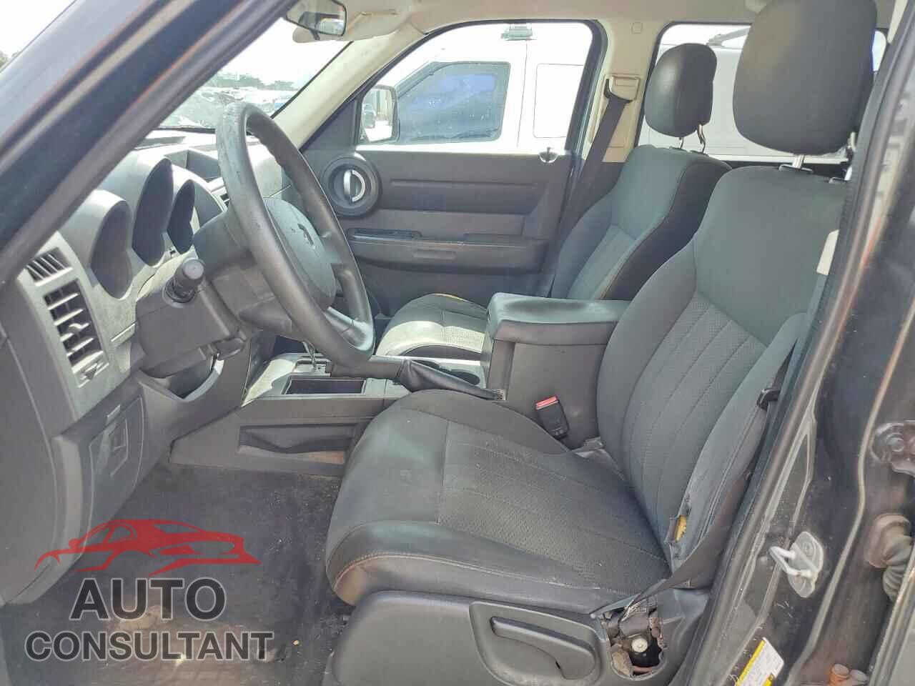 DODGE NITRO 2011 - 1D4PT4GK6BW556417