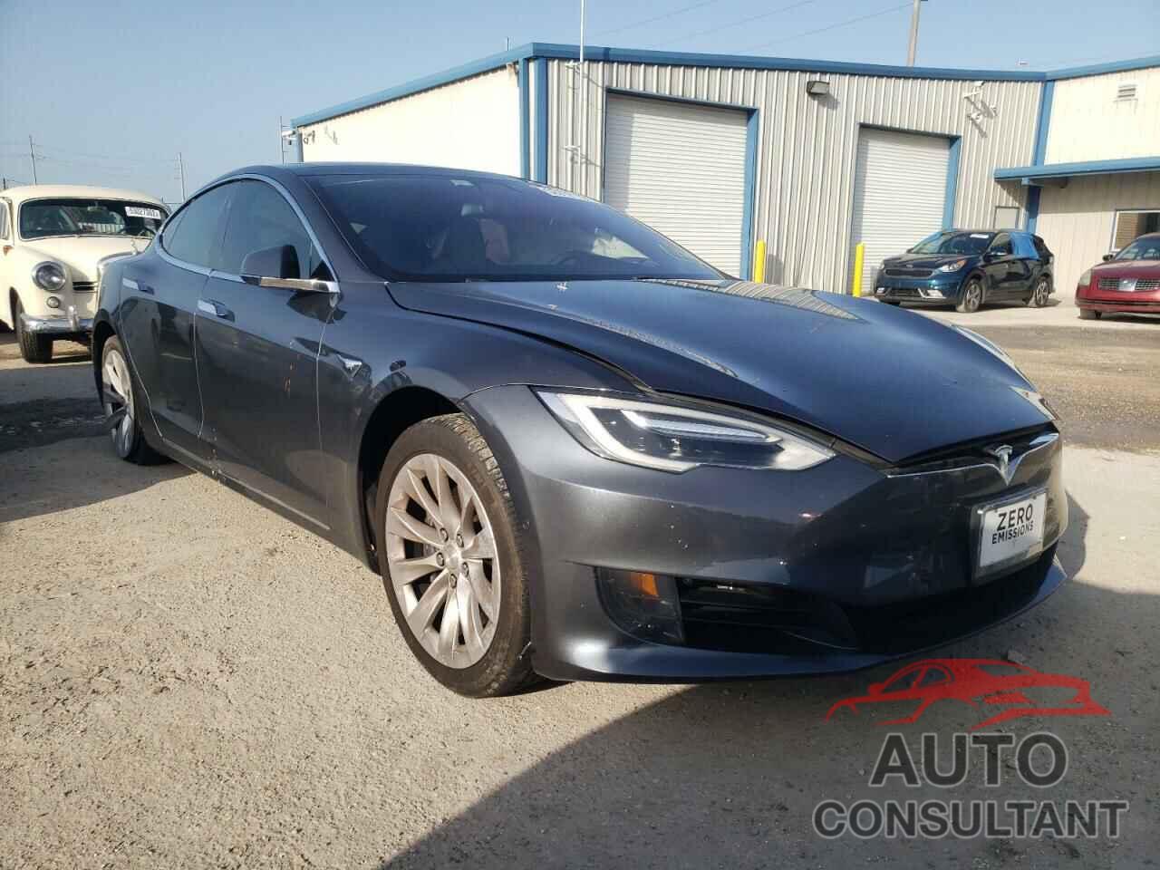 TESLA MODEL S 2017 - 5YJSA1E16HF186475