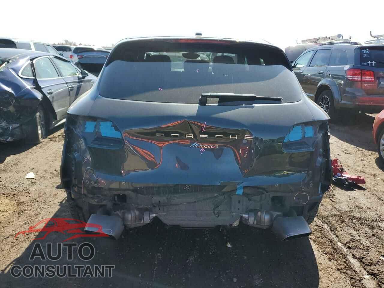 PORSCHE MACAN 2017 - WP1AA2A5XHLB80247