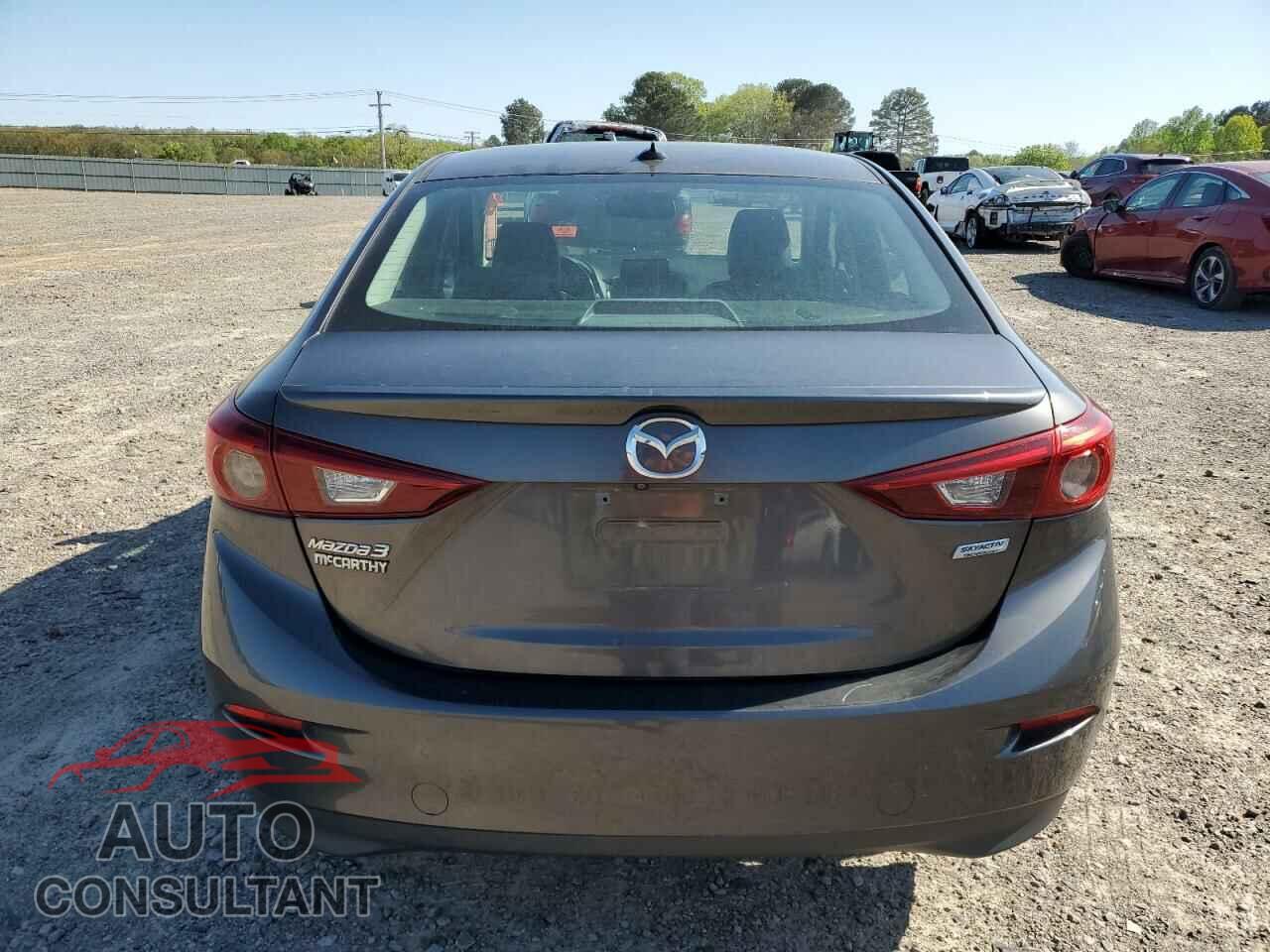 MAZDA 3 2017 - 3MZBN1W38HM138246