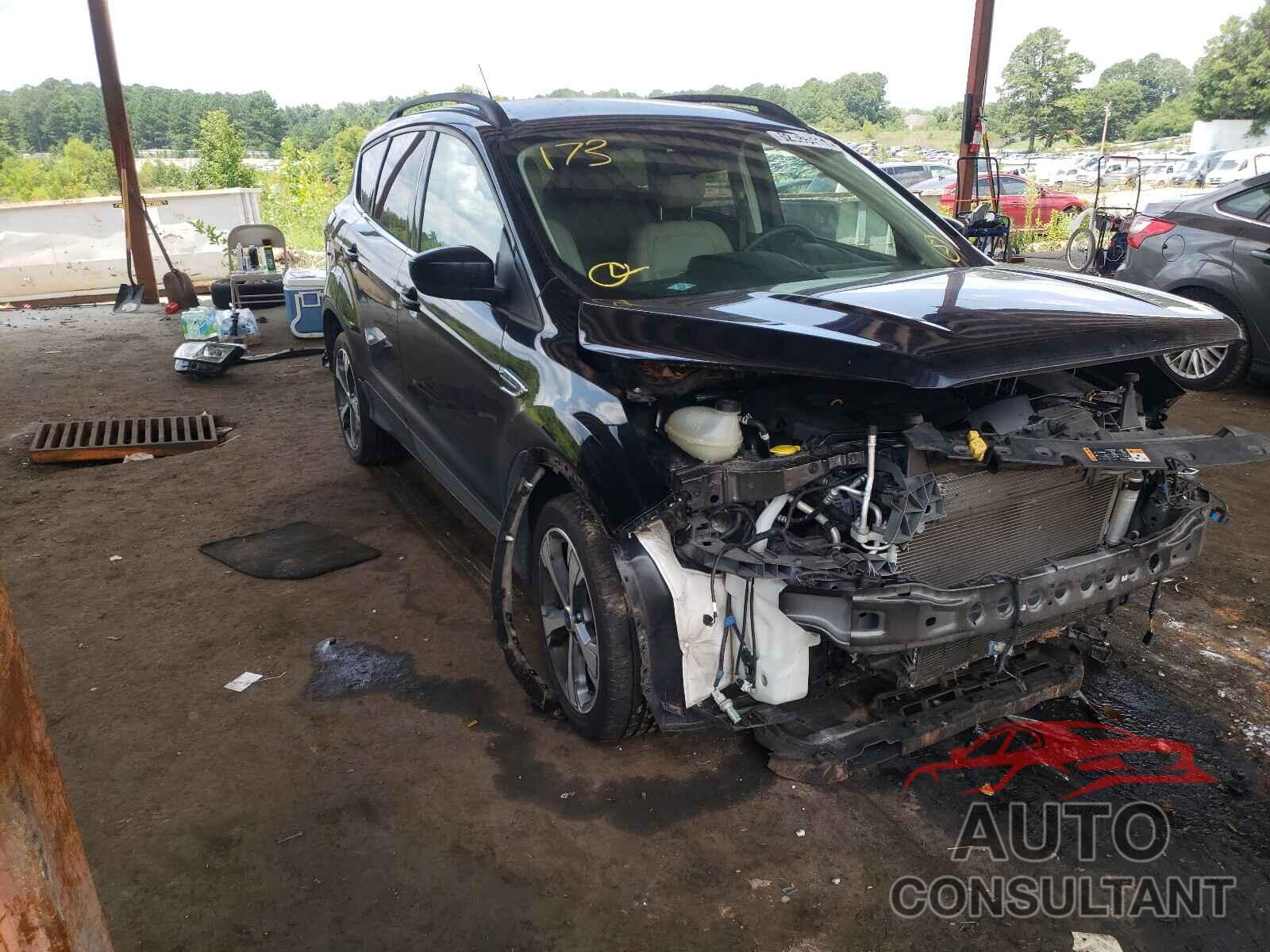 FORD ESCAPE 2018 - 1FMCU0HDXJUD00109