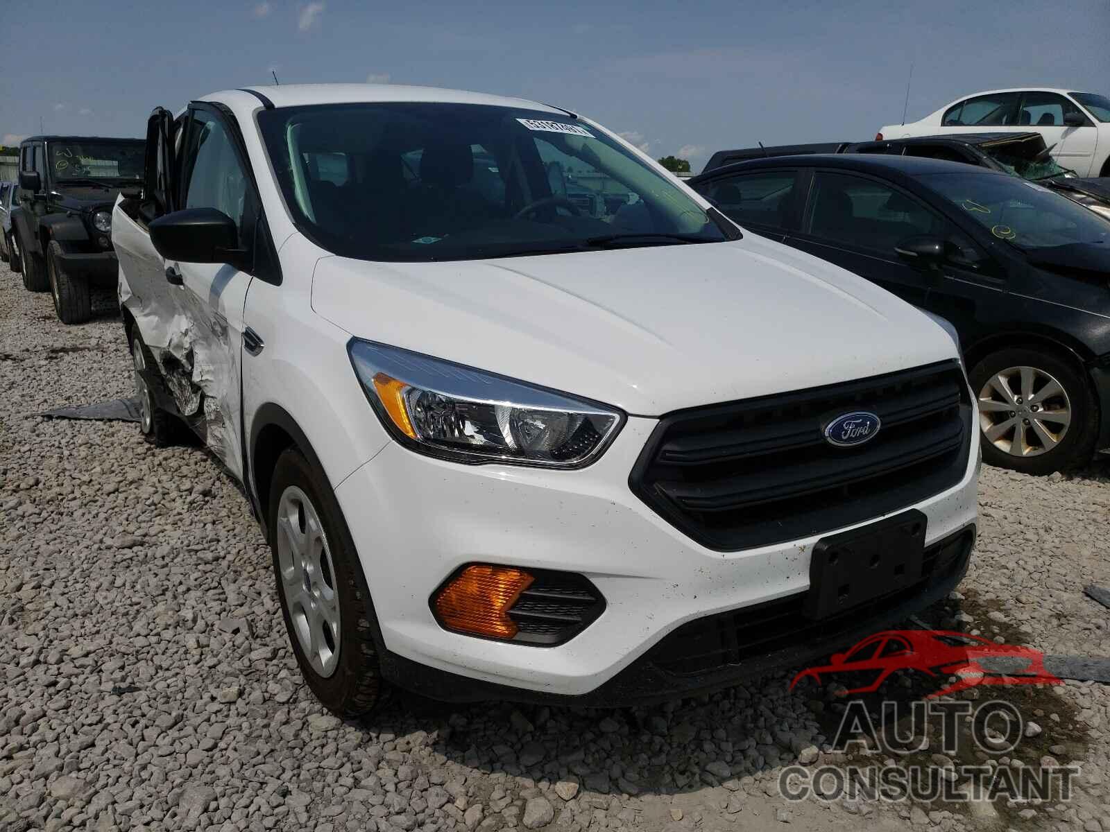 FORD ESCAPE 2017 - 1FMCU0F73HUC32436