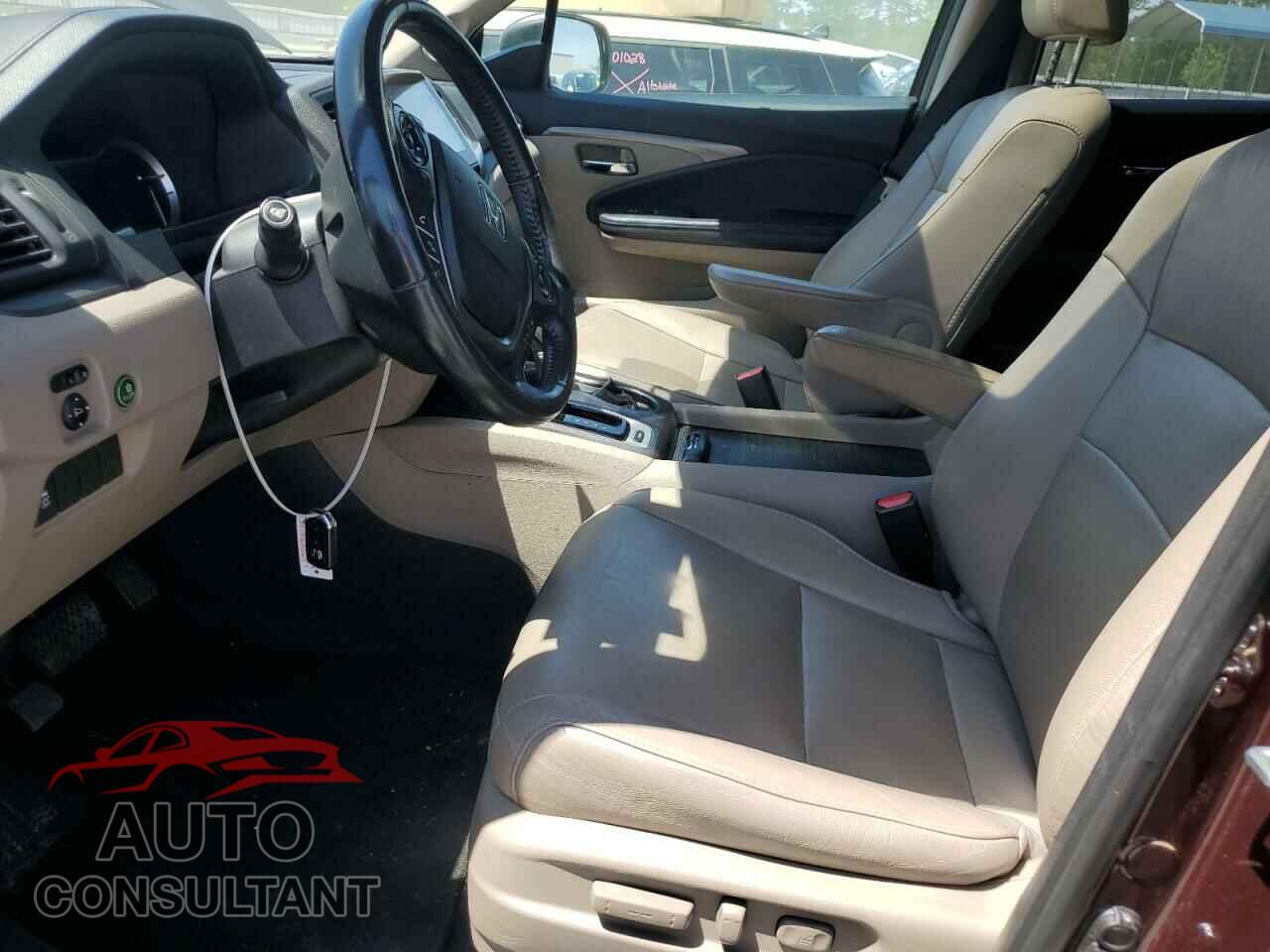 HONDA PILOT 2017 - 5FNYF5H50HB031874