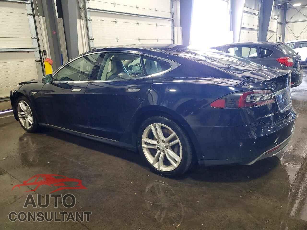 TESLA MODEL S 2013 - 5YJSA1CN4DFP08570